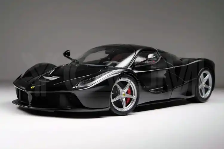 bbr1:18ferrarilaferrari@玩家薯@汽车薯#超跑#法拉利#法拉利拉法