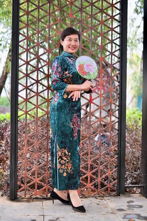 遇见旗袍,遇见自信的自己 - 美篇