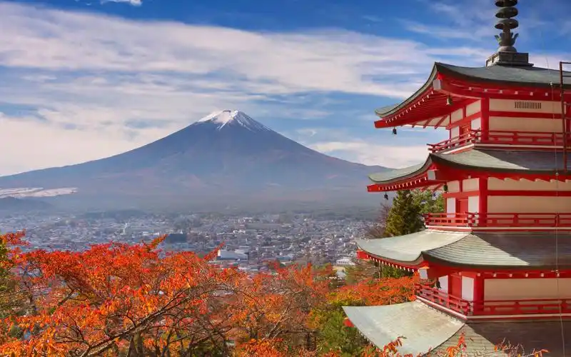 局势君是不是广场协议把日本逼进了失去的10年