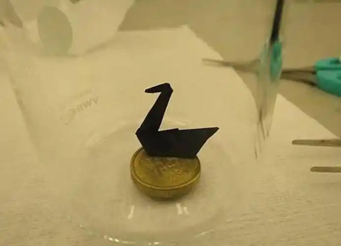 1mm厚度26800毫安容量纸电池你知道吗