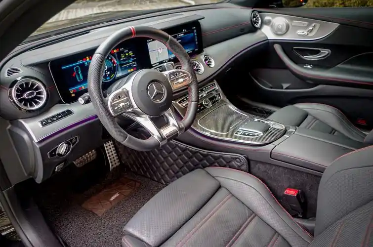 奔驰amg e53 时尚大气内饰高端大气上档次,我的最爱!