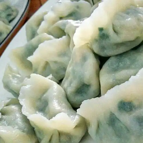 携手追凉风做的韭菜馅饺子