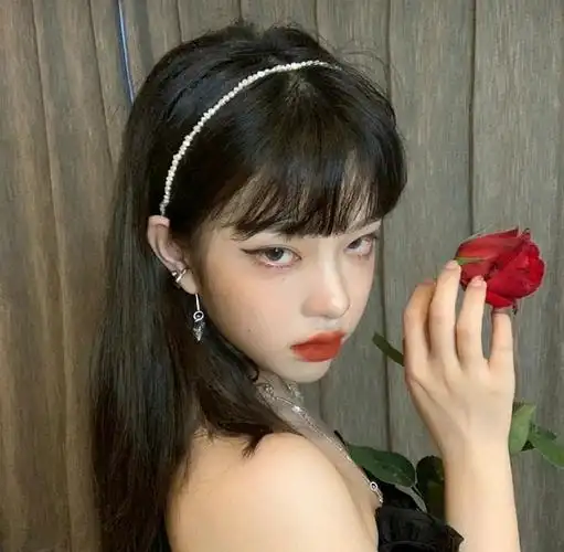 大家有没有很凶的头像让别人一看就不好惹的那种