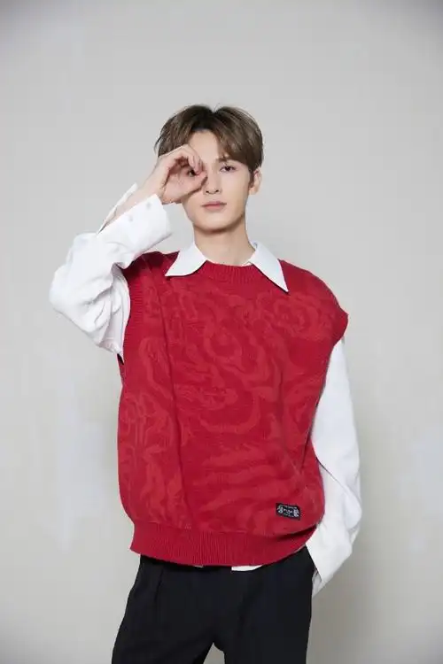 朱正廷0318生日快乐