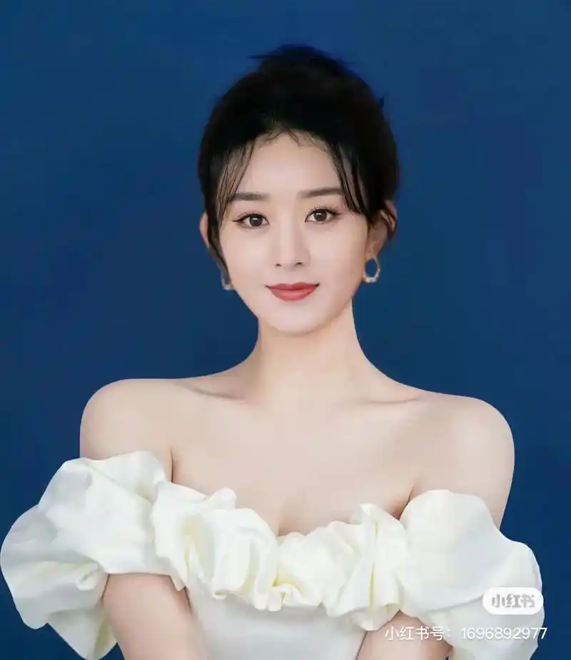 赵丽颖的出生是1987年10月16日出生于河北省廊坊市广阳区大长亭村霸