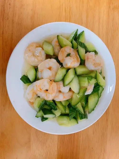 孟学军的手艺～虾仁炒黄瓜