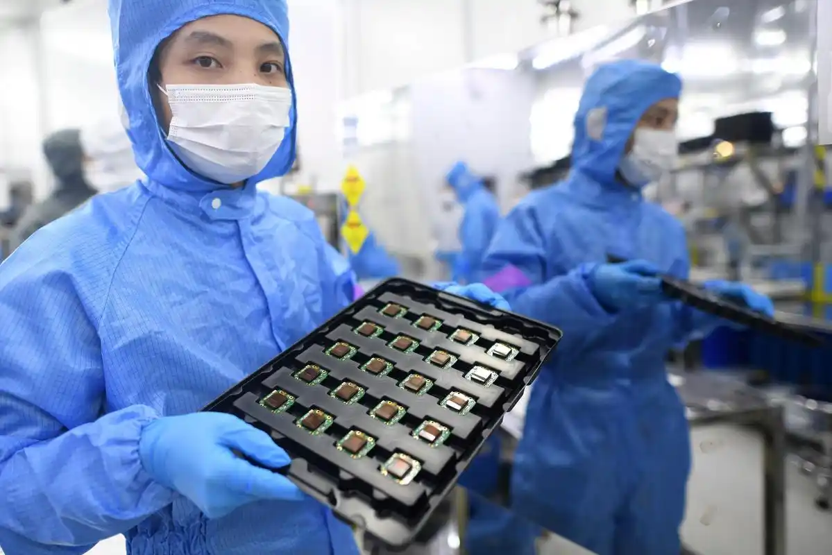 自动驾驶带来热成像避障系统旺盛需求高德红外积极扩建芯片制造中心