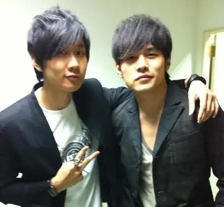 林俊杰评论被周杰伦"催生"