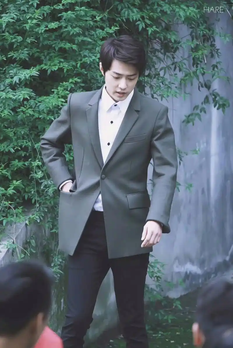 霸道总裁方天择 vs 可爱呆萌方也许 20160427 超星星拍摄 #肖战#  cr