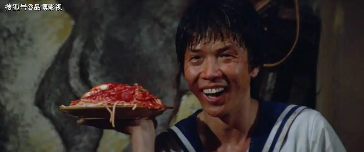 成龙30岁拍的《a计划》:功夫喜剧的巅峰之作!细数那些搞笑镜头!