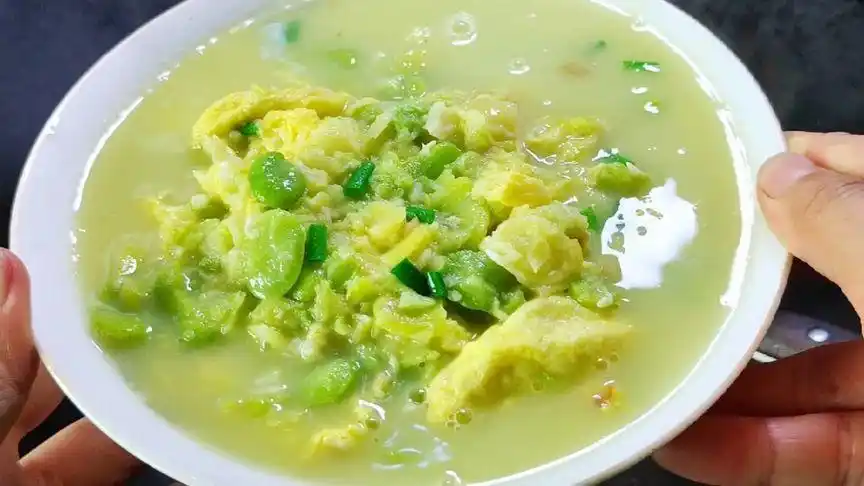 蚕豆鸡蛋汤火爆了,我家3天2头都煮来吃,简单易做,营养又美味