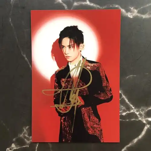易烊千玺签名照笔保真tfboys定妆照易烊千玺周边写真后援礼物*银若奇