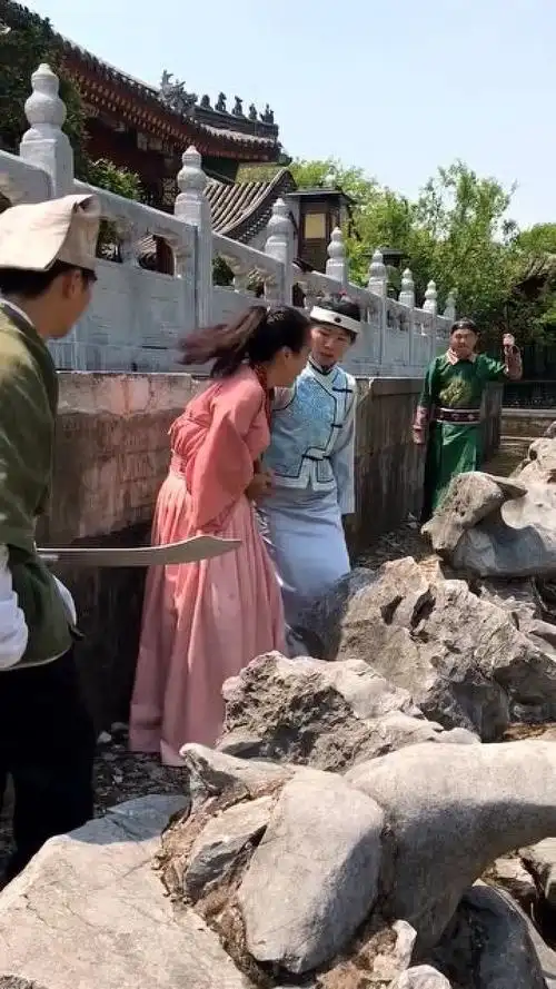 古装电视剧现场拍摄的一些小花絮好有意思