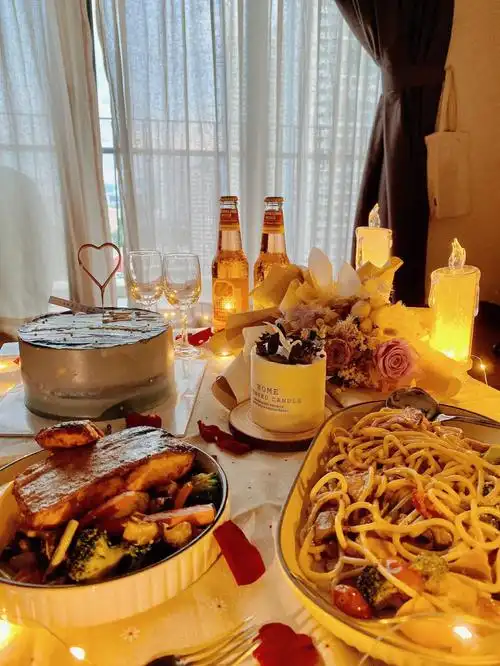 生日在家烛光晚餐分的仪式感