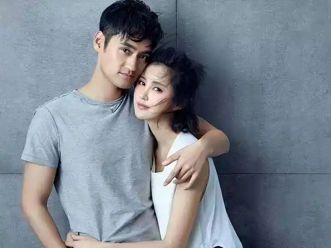 张歆艺:3段感情2次婚姻,跟前夫的婚礼还邀请了二婚丈夫袁弘