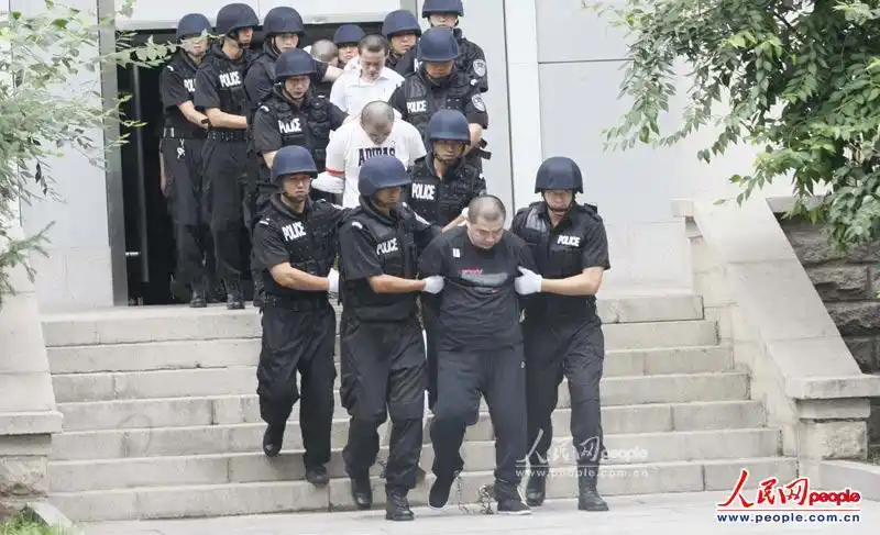 死刑犯临刑一幕一毒贩赴死居然面有笑意