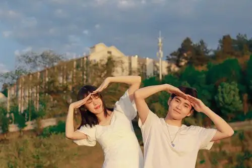 情侣照万州约拍来日方长我们带着诚意慢慢来