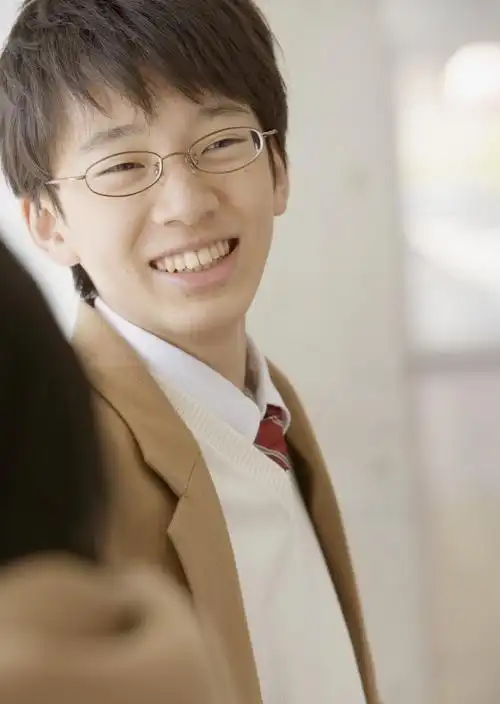 青涩初中男学生图片第34张