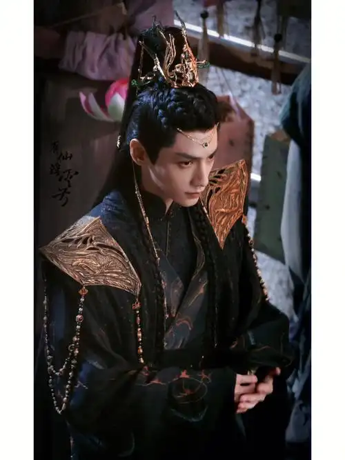 我给大家扒一扒罗云熙的黑料