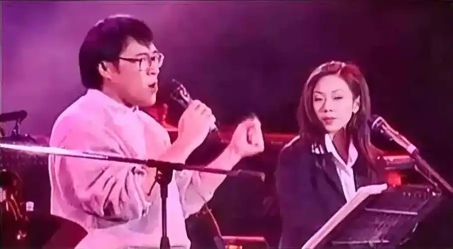 1994年已婚男李宗盛爱上了小八岁的林忆莲,他对妻子说:"咱们到此结束