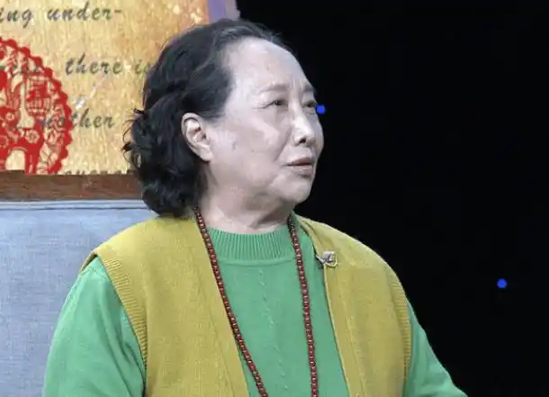 原创家有儿女姥姥孙桂田2度净身出户养3娃3套上亿房成负担