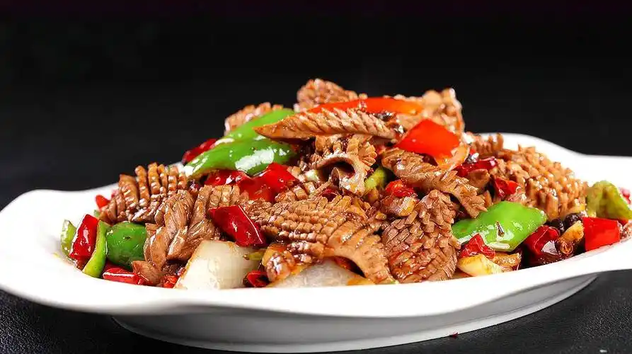 多年,还是这种吃法最过瘾,满满一盆,真香 服务升级 2爆炒腰花的做法