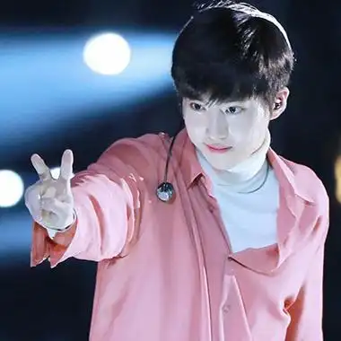 exo头像金俊勉帅气可爱头像