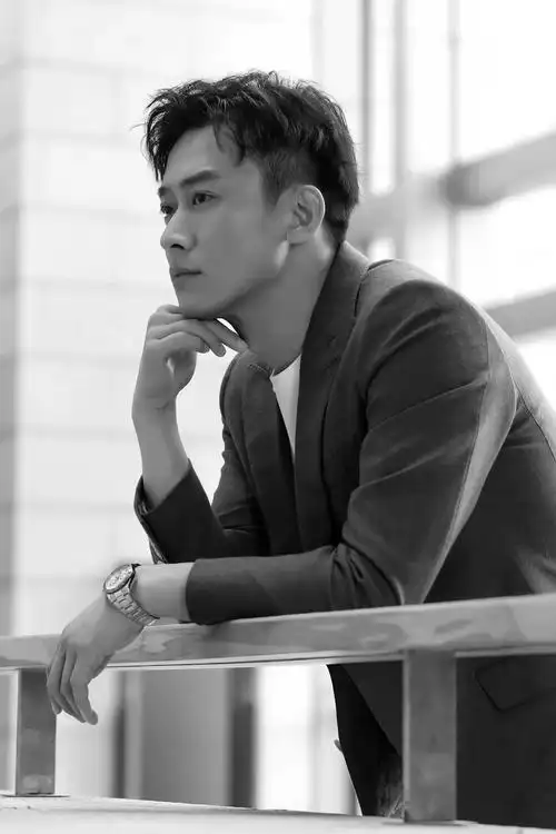 郑奇:多一份安静从容