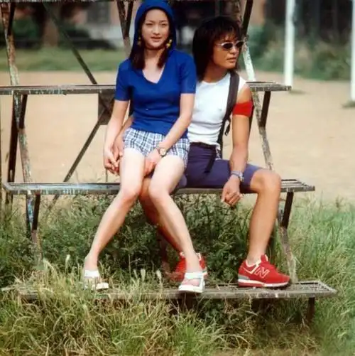 知名演员周迅:分手2年恋上小13岁男友,47岁的她生活恣意潇洒