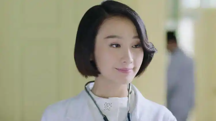 双刺:彭刚听见洪玲声音,乐得喜出望外,马不停蹄的去赴约!