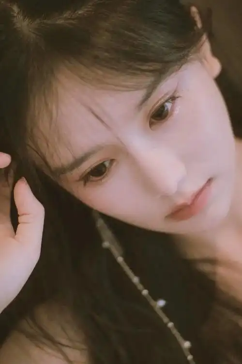 还记得古早网红南笙吗?她的脸这是do了吗?