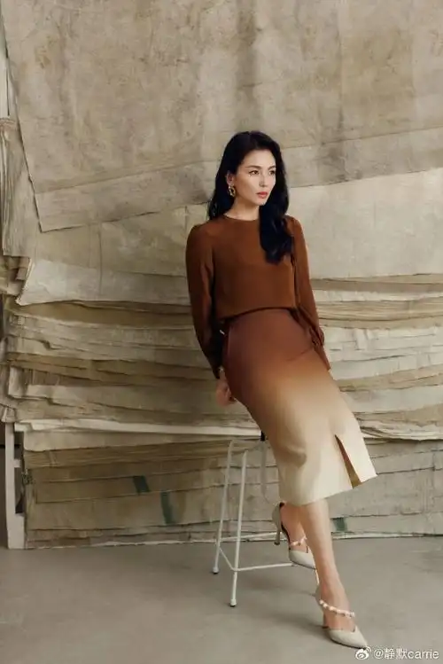 刘涛超话#yiner音儿品牌代言人刘涛#yiner 2024春季形象大片丨花与器