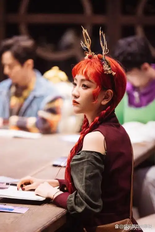 明侦的双向奔赴明星大侦探7杨蓉开录前收到撒贝宁的短信