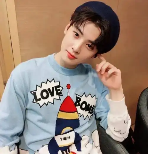 微信头像车银优