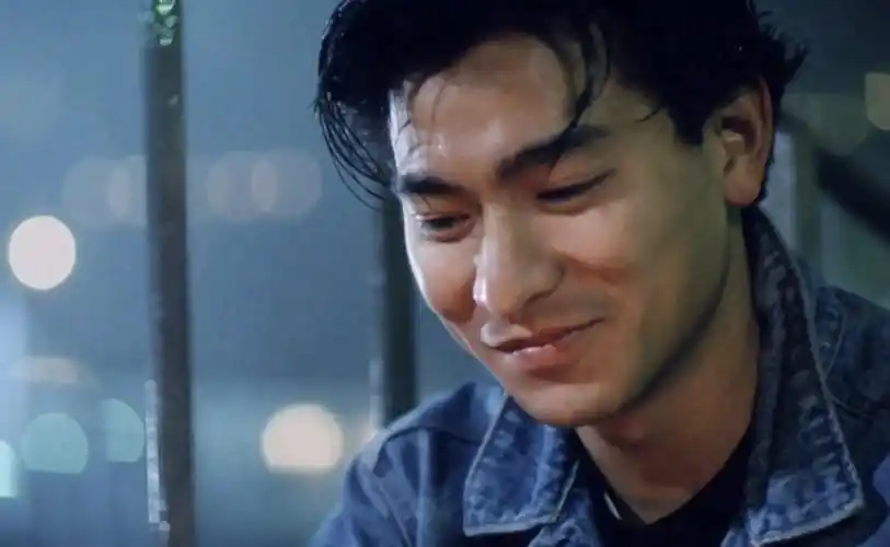 这一次,坐在黄晓明旁边的刘德华,让人看到"天赋型"