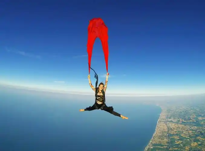 女飞侠和她们的空中爱情故事