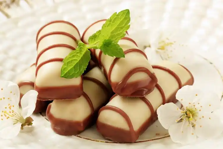 世界上超好吃的3款白巧克力,德芙落榜,全吃过的"土豪"莫属