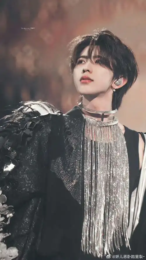 蔡徐坤0802生日快乐