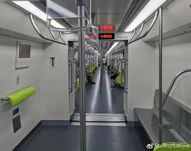 长沙地铁3号线,5号线首日乘搭体验