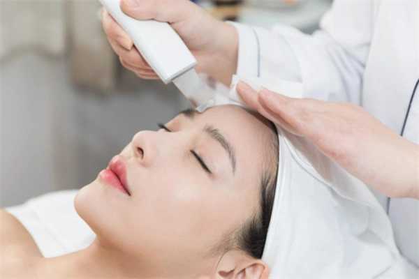 伊洛菲美容院补水