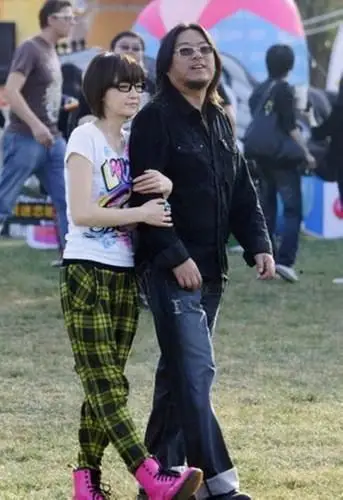 揭高晓松3段情史与首任妻子三天闪婚曾恋阿朵