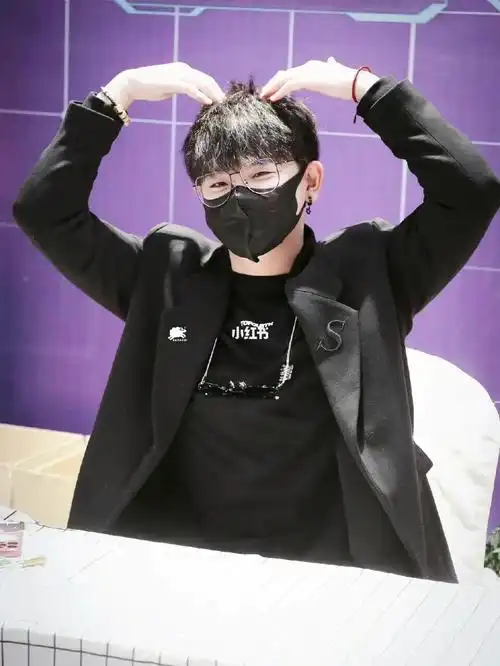 今天羊羊昆明线下啊_cv羊仔_娱乐_明星娱乐资讯