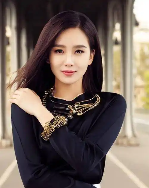 体重均不过百,仅有一人身高超170厘米_章子怡_杨幂_赵丽颖