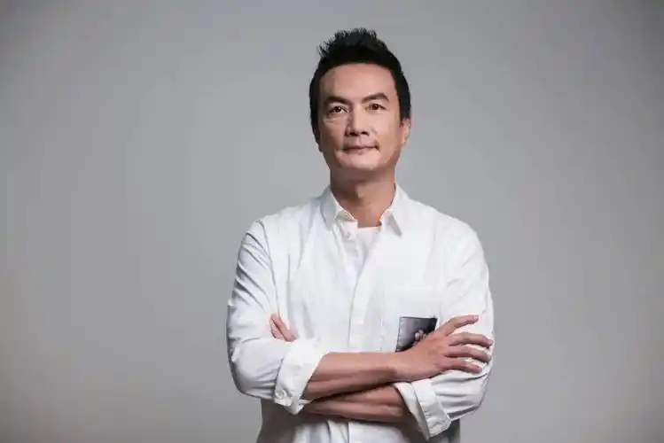 李泉:"虚度五十有二,仍然未知",这是实话|着调专访_爵士