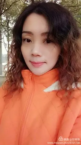 如水不是水,因为有苦涩,生活确实太现实[微笑]留点足迹是想留住一刹那