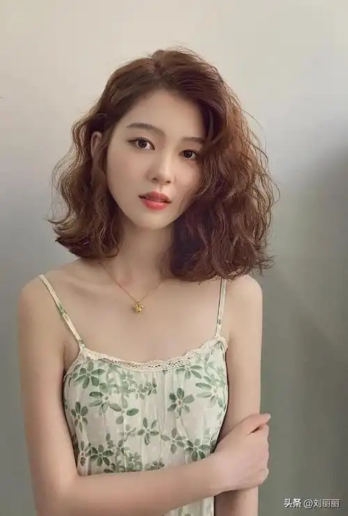 女发别乱剪选这15款就对了美到颜值翻倍染发颜色大全