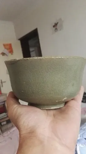 宋代临汝窑支钉烧深腹撇口大碗