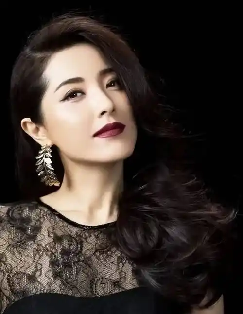 万万没想到,47岁"无人敢娶"的曾黎,走上了另一条道路_生活_机会_戏曲