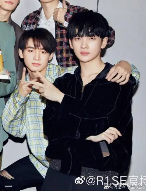 怎么看周震南姚琛的cp