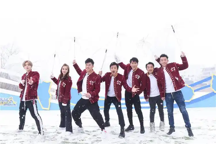 《奔跑吧》热血回归 "兄弟团"惊现"内部矛盾" 邓超面临终极挑战直言要